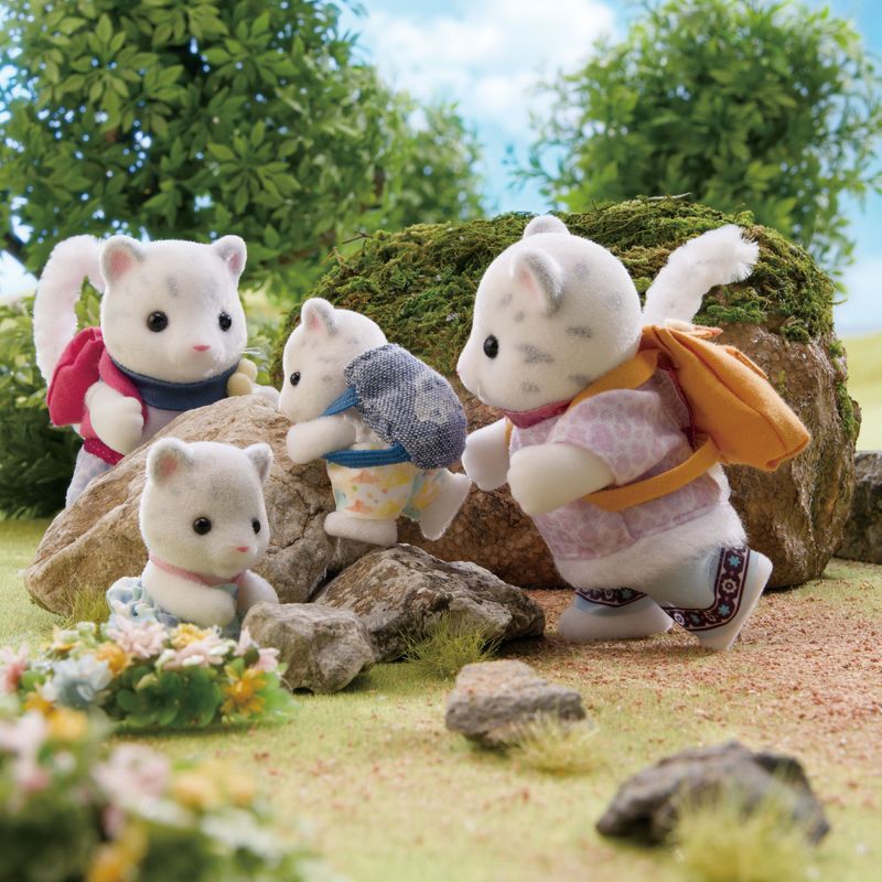 Sylvanian-Families---Conjunto-Familia-Dos-Leopardos----Da-Neve---Epoch-4