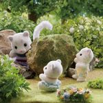 Sylvanian-Families---Conjunto-Familia-Dos-Leopardos----Da-Neve---Epoch-6