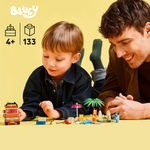 LEGO---Bluey---Viagem-a-Praia-no-Carro-da-Familia-da-Bluey---11202-7