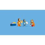 LEGO---Bluey---Viagem-a-Praia-no-Carro-da-Familia-da-Bluey---11202-13
