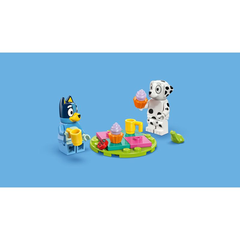Lego---Bluey---Diversao-No-Parquinho-Com-Bluey-E-Chloe---11201-13