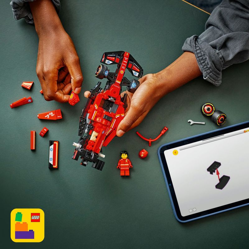 LEGO---Speed-Champions---Carro-de-Corrida-Ferrari-SF-24-F1---77242-11