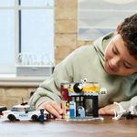 LEGO---Super-Heroes-Marvel---Aranhaverso--Miles-Morales-vs-Spot---76311-5