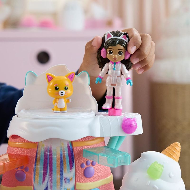 Playset---Filme---Gabby-S-Dollhouse---Fabrica-De-Doces---Sunny-5