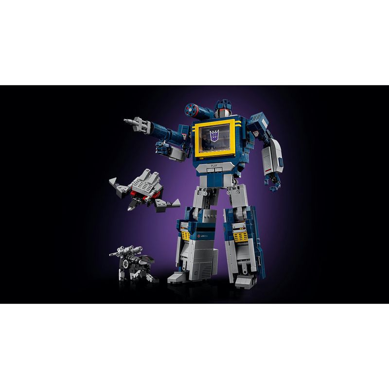 LEGO---Icons---Transformers--Soundwave---10358-13