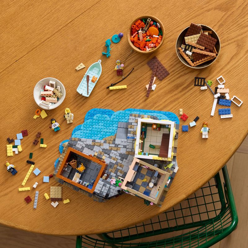 LEGO---Ideas---Riviera-Italiana---21359-3