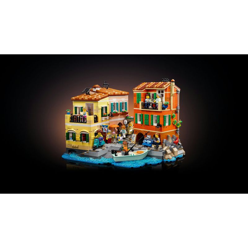 LEGO---Ideas---Riviera-Italiana---21359-13