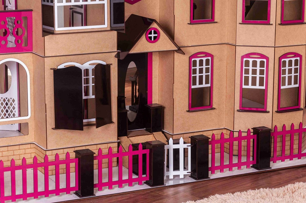 Casa De Bonecas Escala Barbie Mod EMILY ECO – DARAMA – Loja Darama