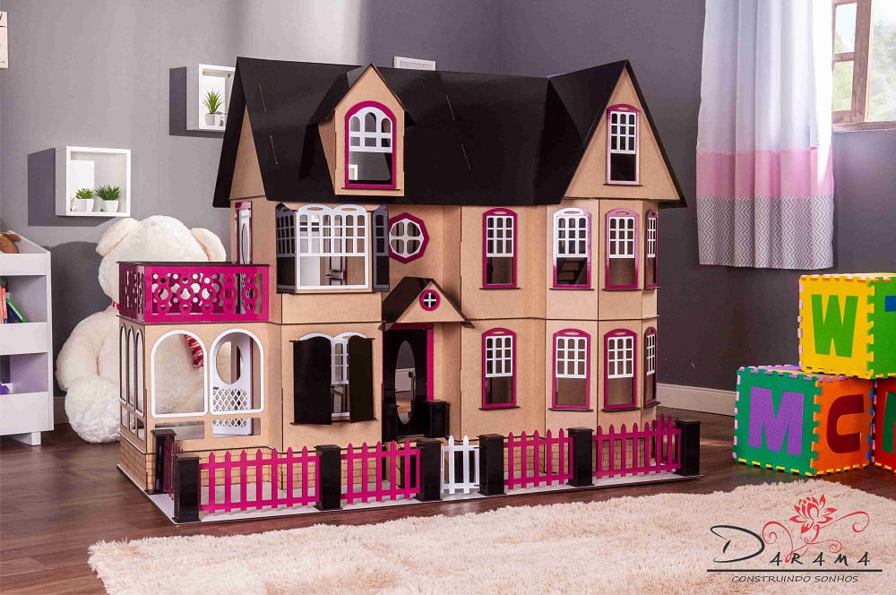 Casa Bonecas Escala Barbie Com Garagem Milla Eco Darama - Carrefour