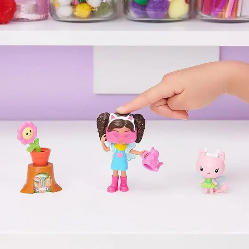 CONJUNTO COM BONECA JARDIM PLANTÁSTICO DA GABBY - GABBY'S