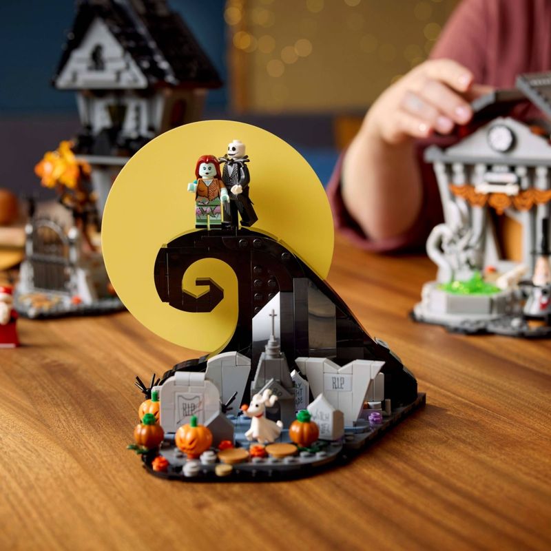 LEGO® Ideas - Tim Burton: O Estranho Mundo de Jack - PBKIDS Brinquedos